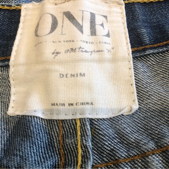 One Teaspoon Awesome Baggies Straight distressed  Denim Jeans Blue Size 24 - Picture 3 of 14